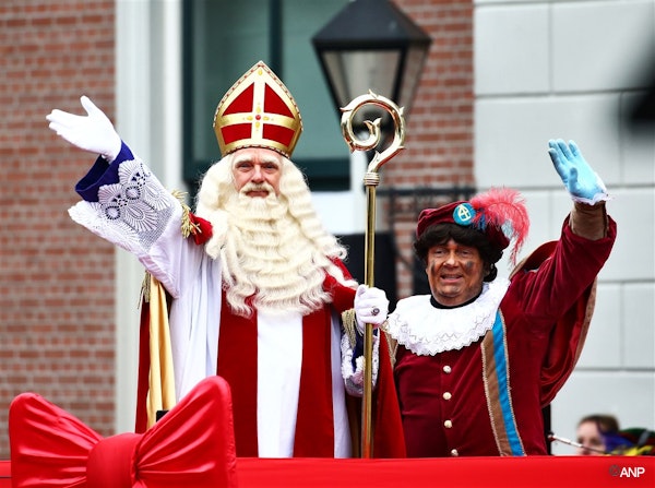 GeenStijl: Sinterklaas & Zwarte Piet